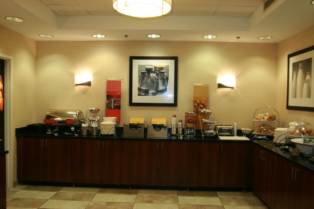 Hampton Inn Chicago Elgin/I-90 Exteriör bild